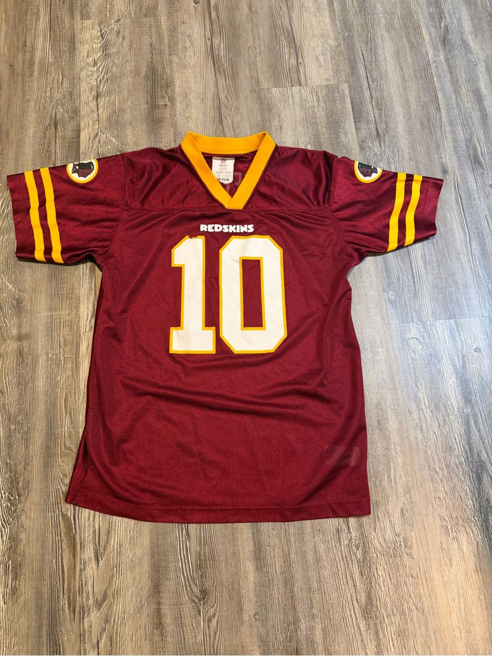 RG III  Burgundy 'Redskins' #10 Football Jersey size youth XL